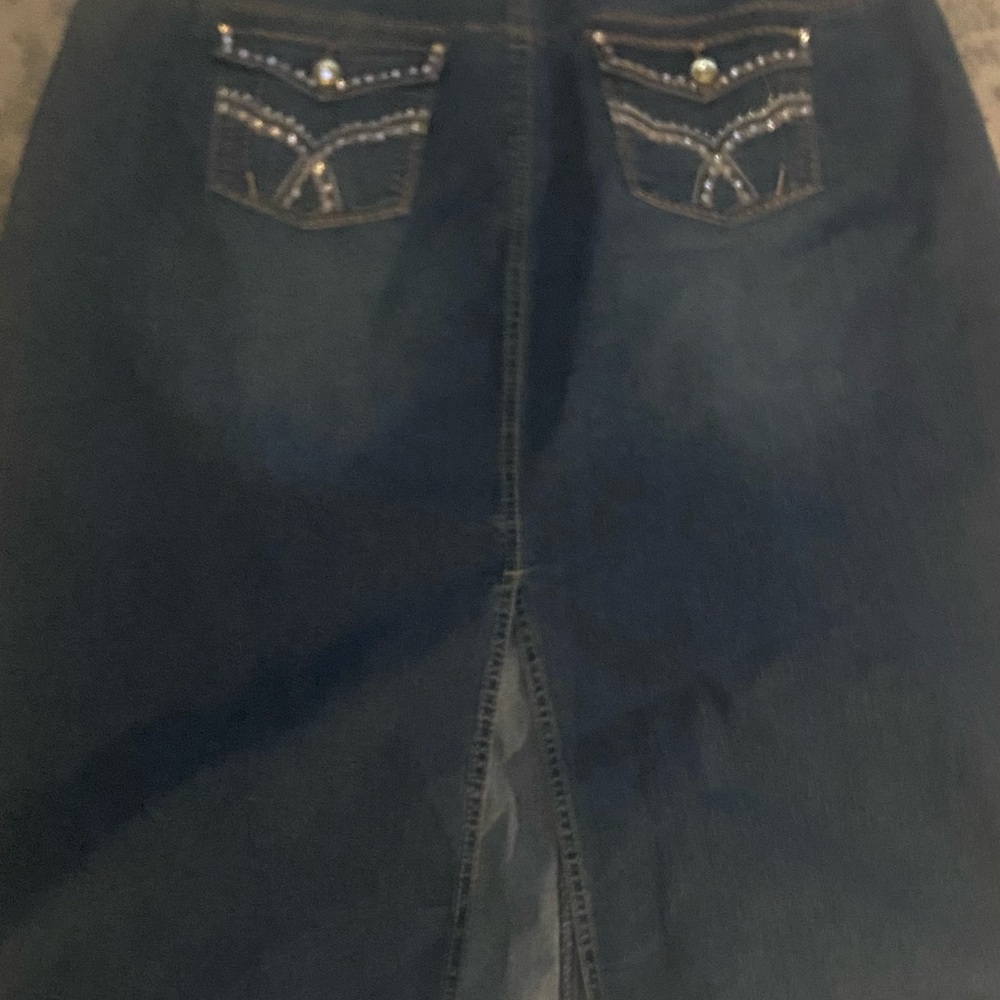 Cato Woman Denim Skirt Size 24W. Long w/Split, jeweled pockets new with tags - Picture 8 of 12